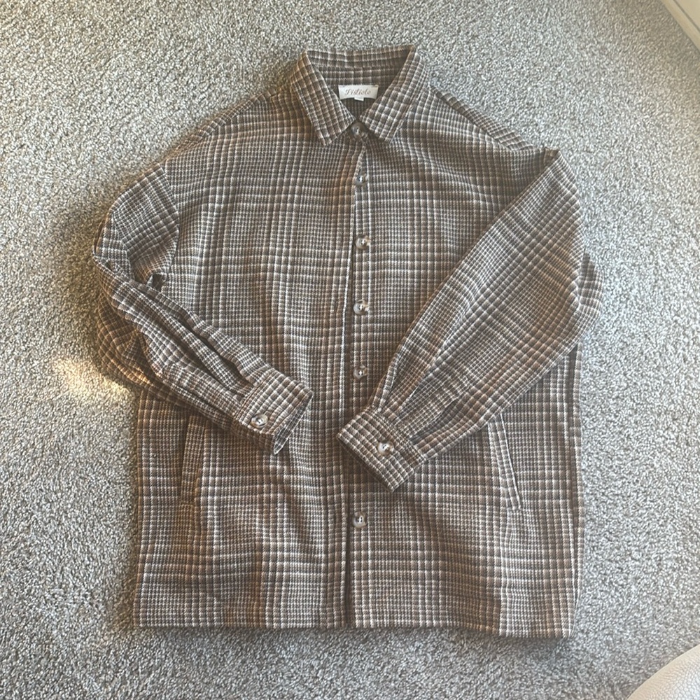 Listicle shacket size small!